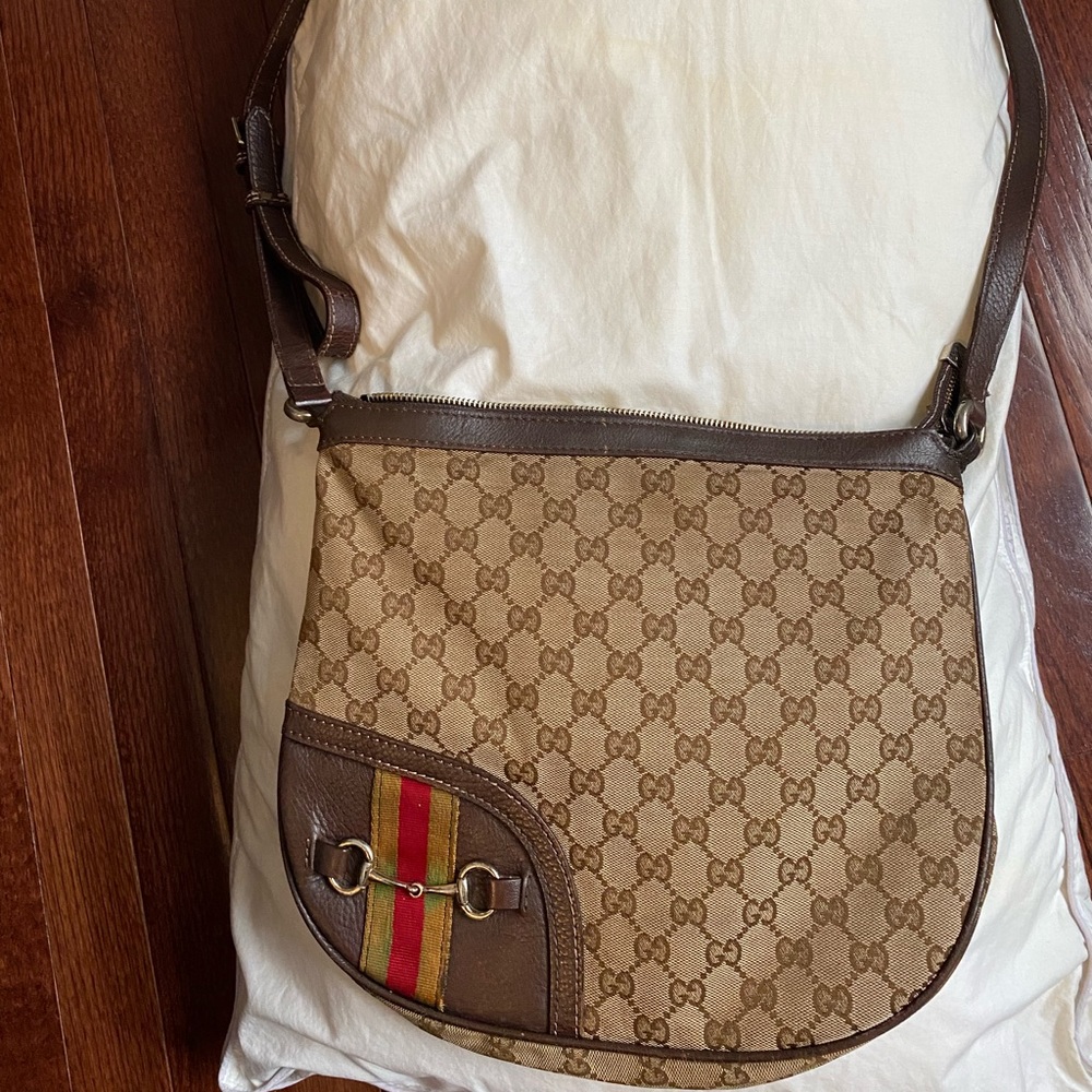 Vintage Gucci bag! Great condition
